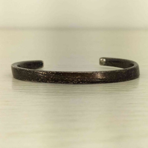 ヨンドシー 4℃ SILVER 刻印 バングル メンズ